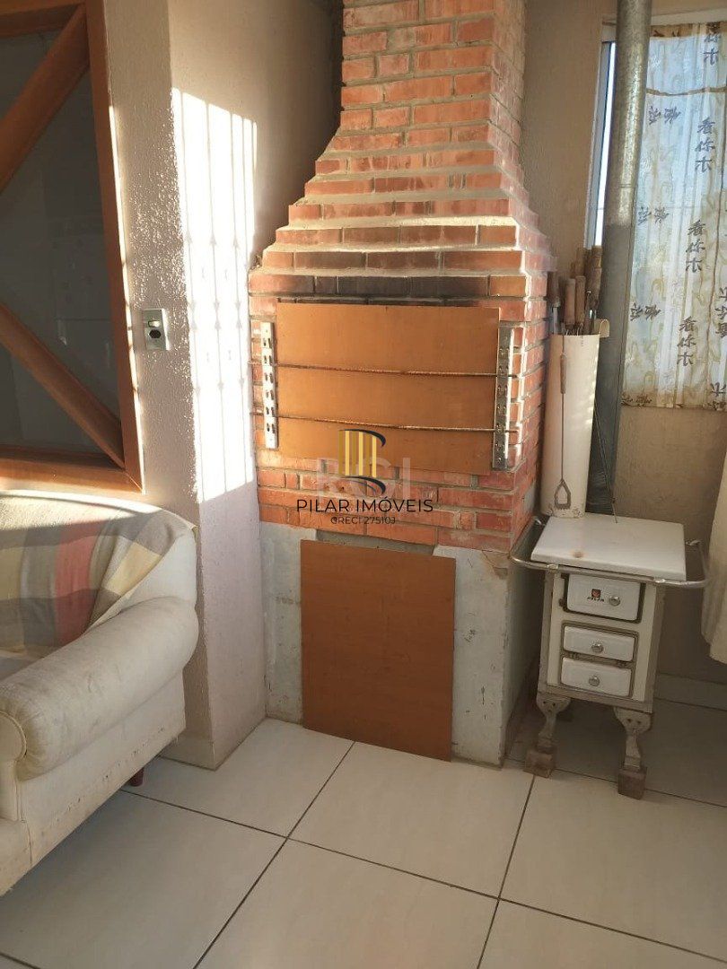 Casa para Venda - 90m², 4 dormitórios, 2 vagas - Restinga Nova