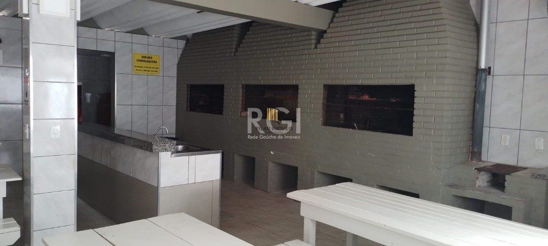 Apartamento 2 dormitórios no bairro Camaquã