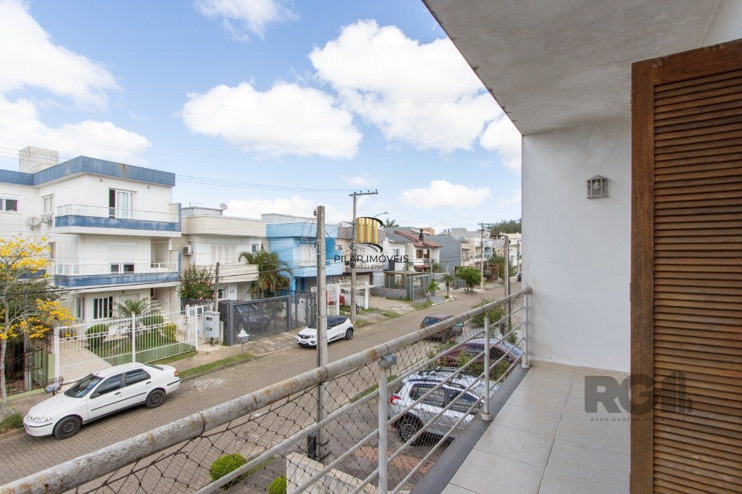 Casa 3 dormitórios no bairro Hípica