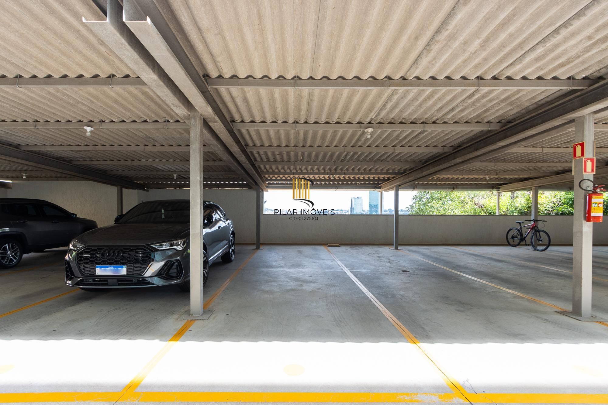 Apartamento à venda, com 3 dorm, 2 suítes, 2 vagas - bairro Cristal