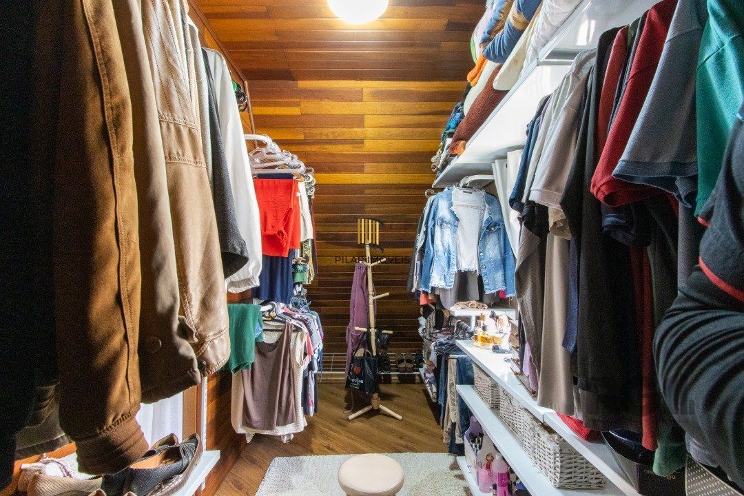 Casa em condomínio, 135m² privativos, 3 quartos, 2 vagas - Bairro Glória