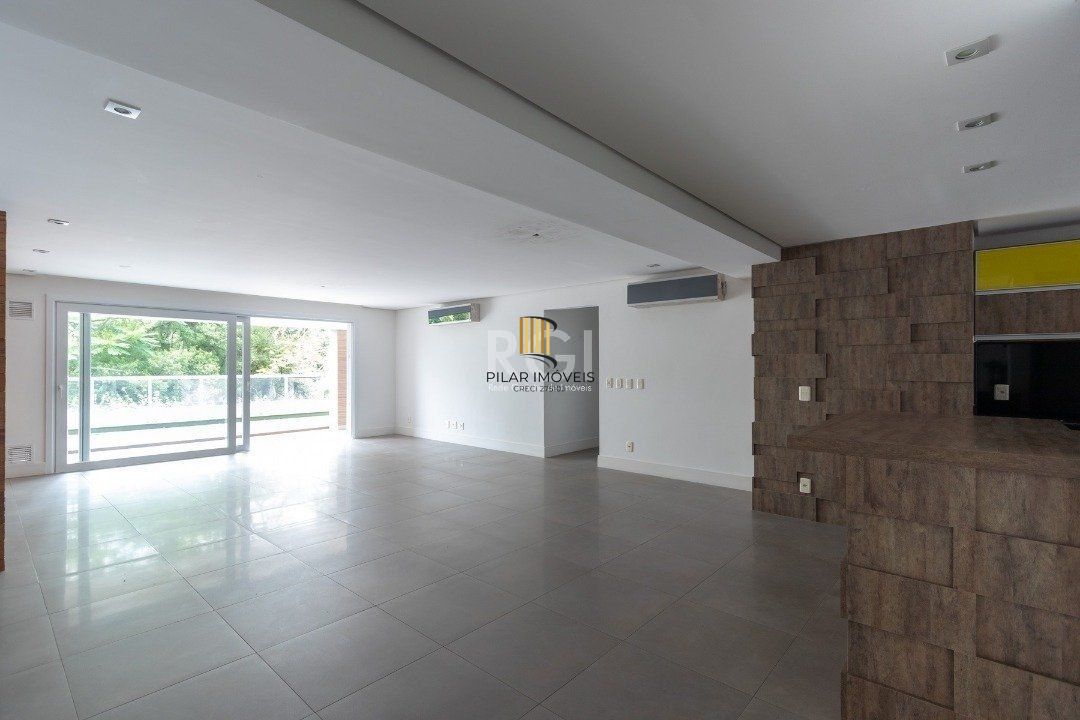 Apartamento 3 Dormitório(s) Bairro Cristal