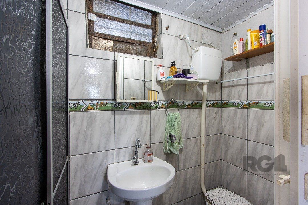 Terreno no bairro Itapuã