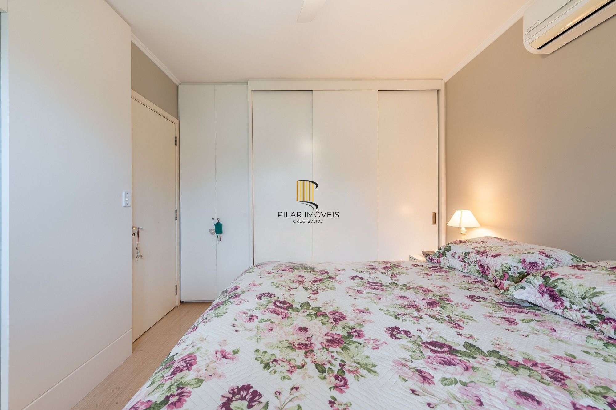 Apartamento com 124m² e 3 dormitórios, 1 suíte, 2 vagas no bairro Higienópolis