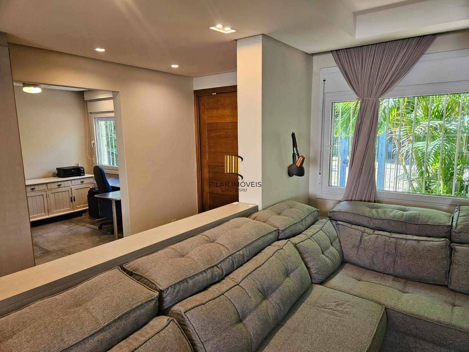 Casa em Condomínio, 03 dormitórios 04 Vagas, 229m²  na Tristeza, Porto Alegre, RS!!