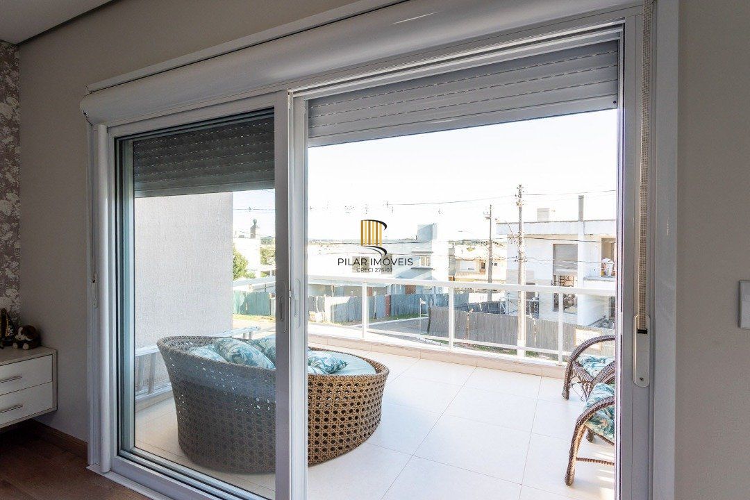Casa Condominio para Venda - 203.02m², 3 dormitórios, sendo 3 suites, 4 vagas - Hípica