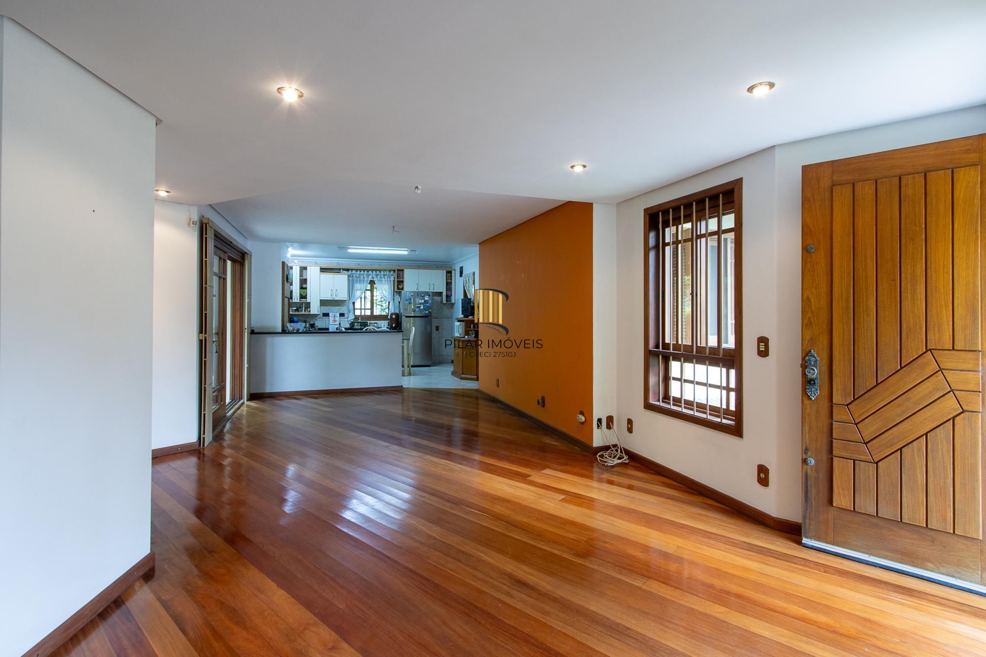 Casa térrea, nova, 3 quartos, 1 suite - Bairro Belém Velho