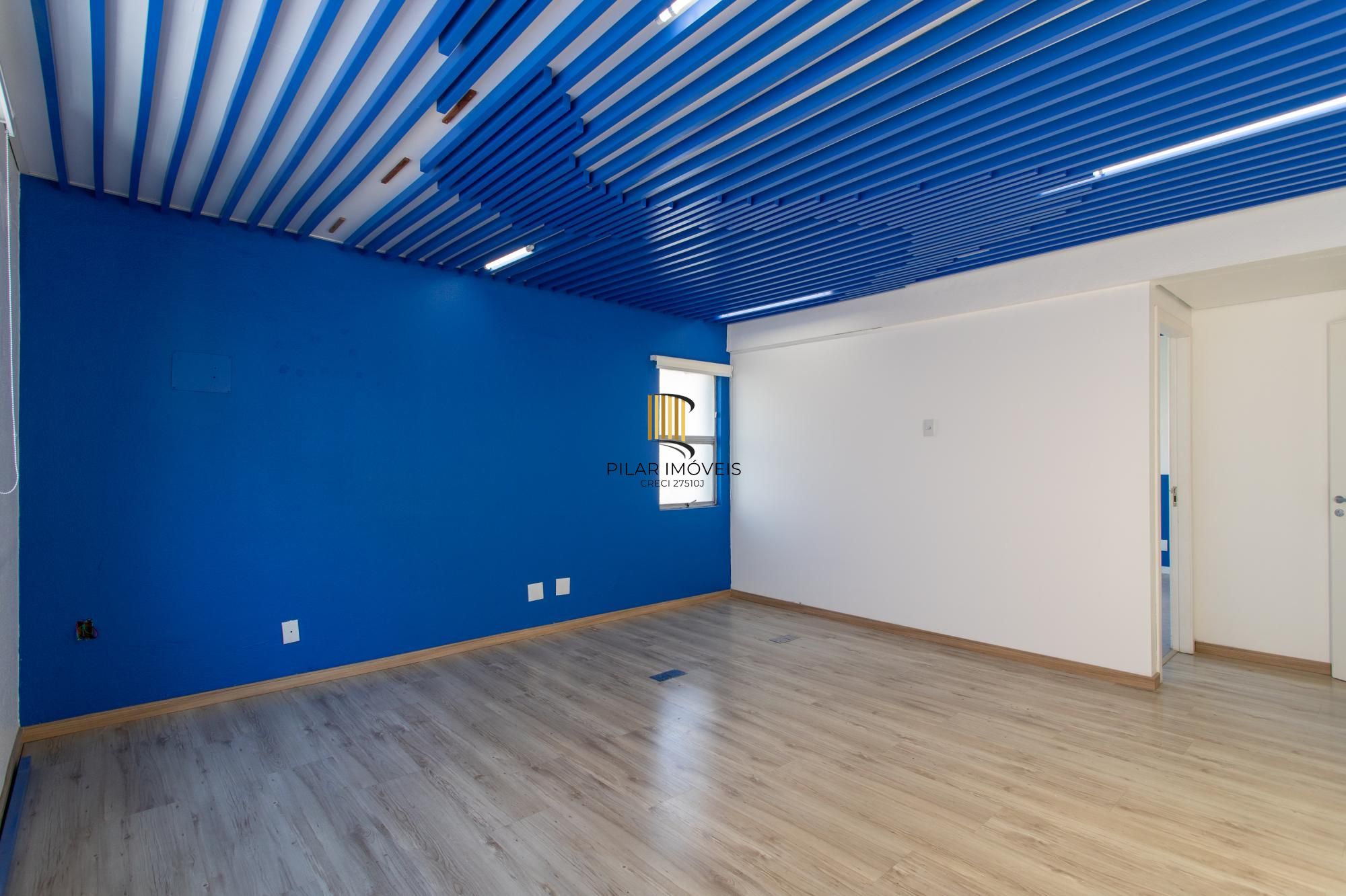 Andar inteiro de 214 m²