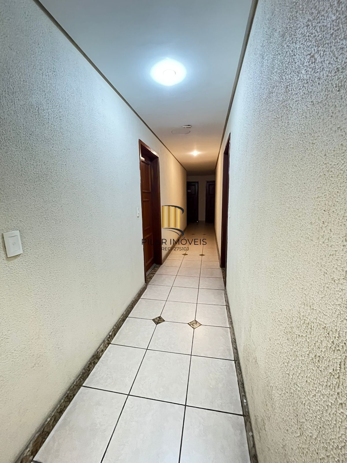 Apartamento 1 dormitório Bairro Cristal- 5 minutos Barra Shopping