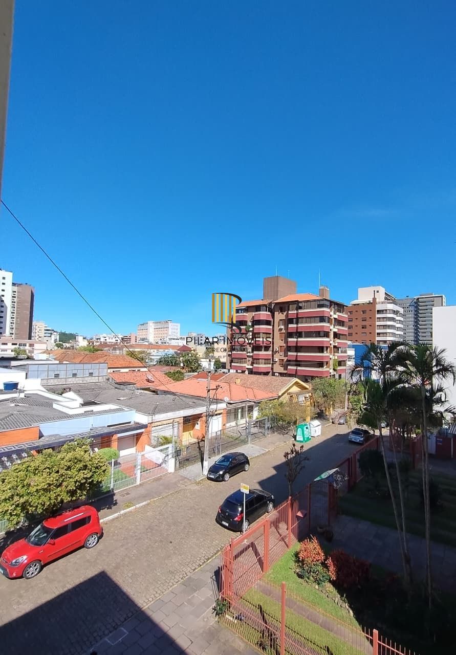 Apartamento de 3 dormitórios com uma vaga de garagem à venda no bairro Menino Deus – Porto Alegre