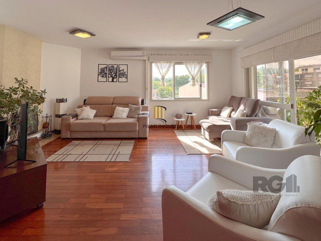 Amplo apartamento à venda com 168m² privativos