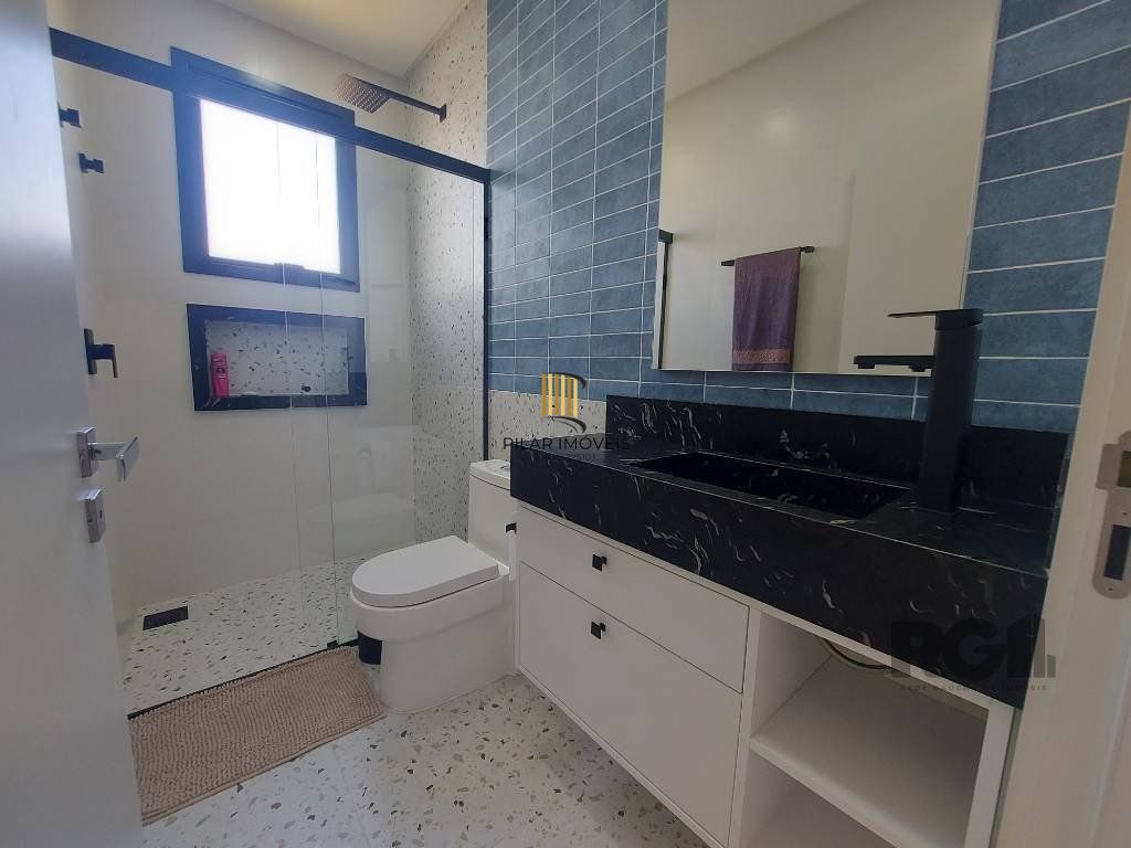 Casa de Condomínio 4 dormitórios no bairro Centro