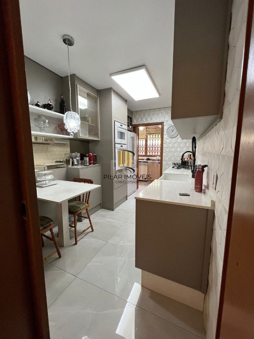 Apartamento para Venda - 121.2m², 3 dormitórios, sendo 1 suites, 2 vagas - Vila Ipiranga