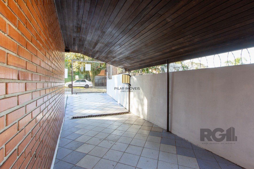 Casa para Venda - 200m², 3 dormitórios, 2 vagas - Cavalhada
