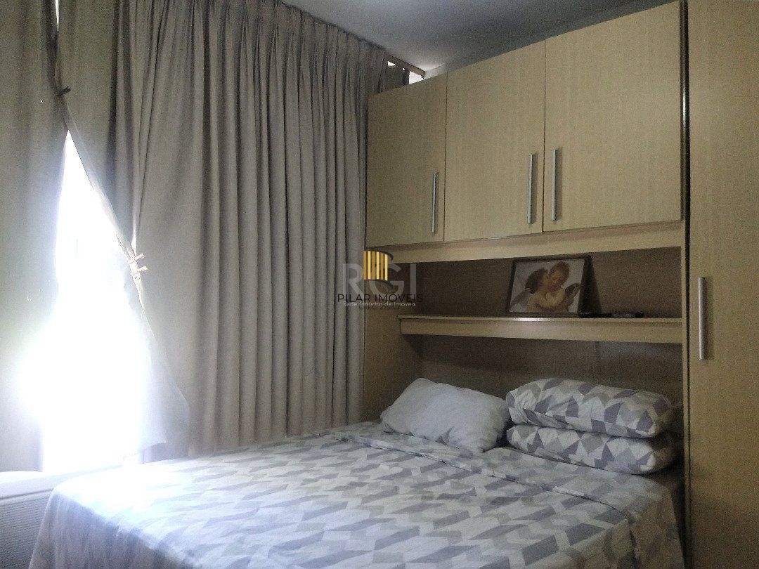 Casa para Venda - 84.96m², 3 dormitórios, 6 vagas - Camaquã