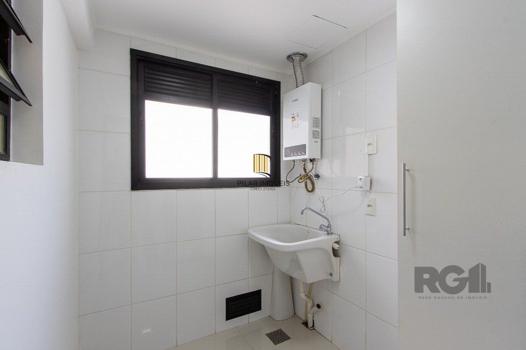 Apartamento 2 dormitórios no bairro Tristeza