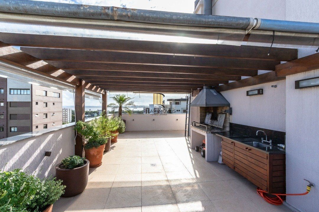 Cobertura para Venda - 444.3m², 3 dormitórios, sendo 1 suites, 4 vagas - Tristeza