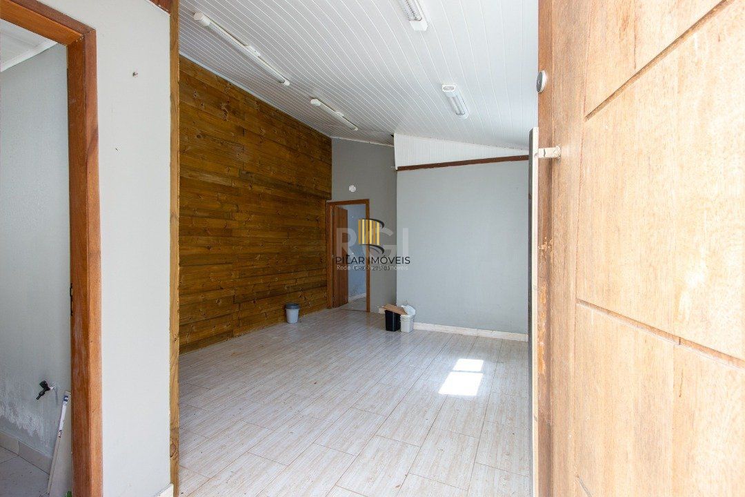 terreno   com  298,30 m2 de área Total, medindo 12,64 X 23,60