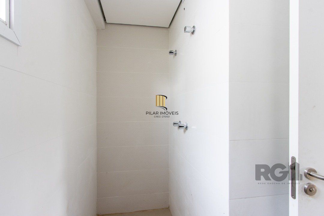 Apartamento para Venda - 71m², 2 dormitórios, sendo 1 suites, 2 vagas - Camaquã