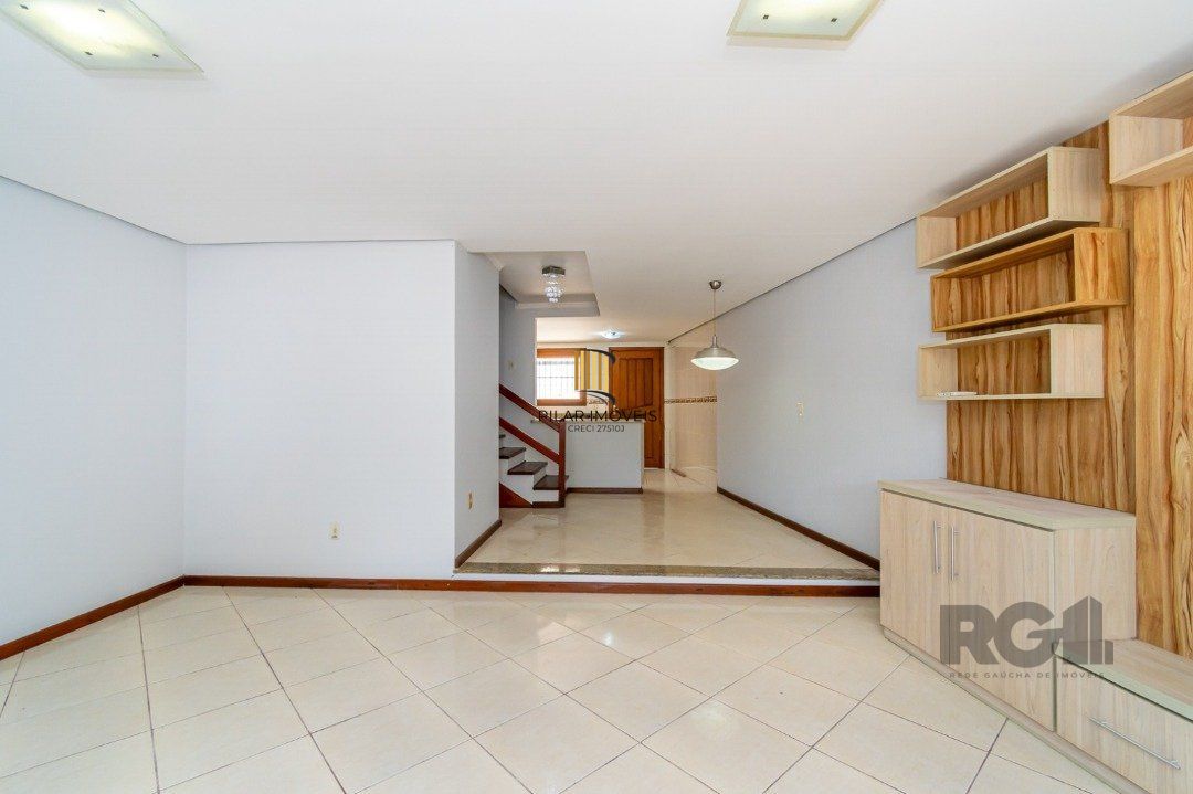 Casa 3 dormitórios no bairro Espírito Santo