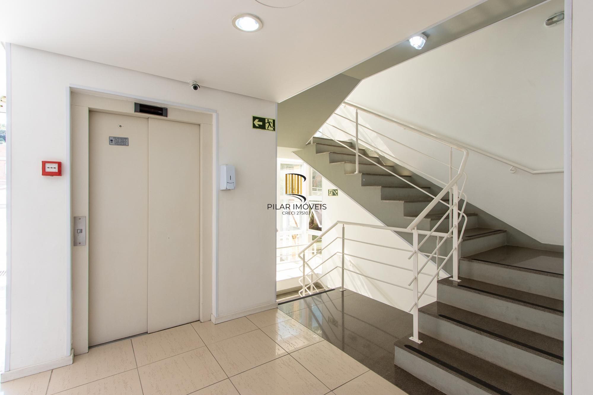 Excelente apartamento de 3 dormitórios, 1 suíte e 2 vagas de garagem.