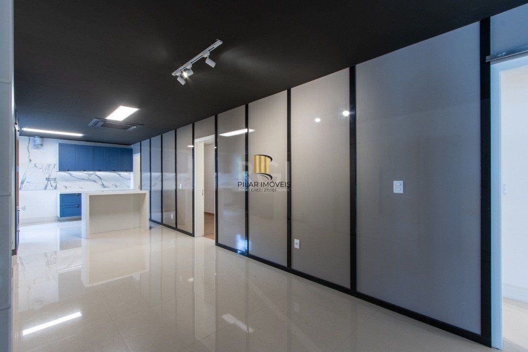 Apartamento 4 Dormitório(s) Bairro Vila Assunção