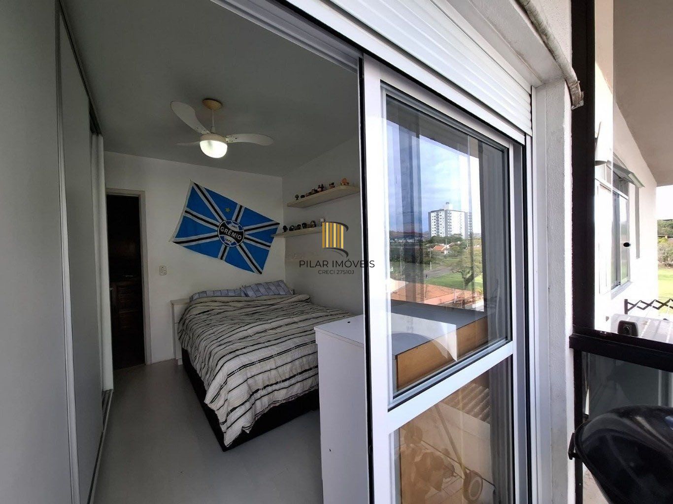 Apartamento com 2 quartos à venda no bairro Jardim do Salso, Porto Alegre