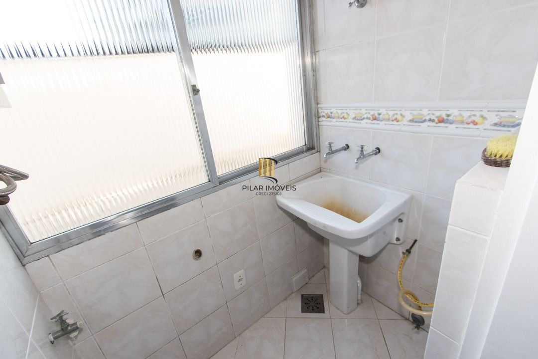 Apartamento para Venda - 83m², 2 dormitórios, 1 vaga - Medianeira