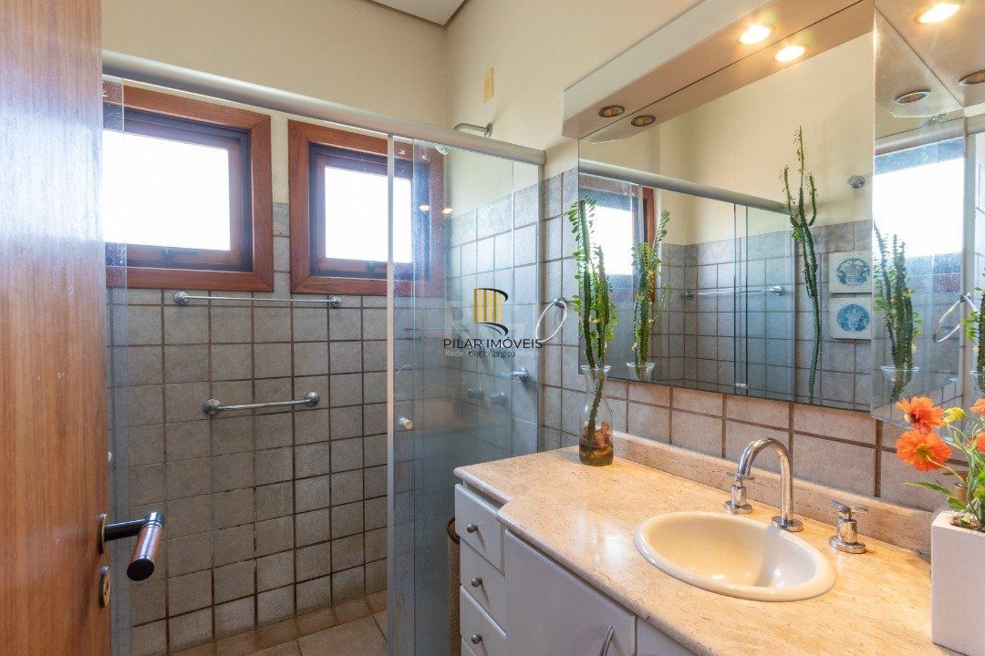 Cobertura para Venda - 157.05m², 2 dormitórios, 2 vagas - Tristeza