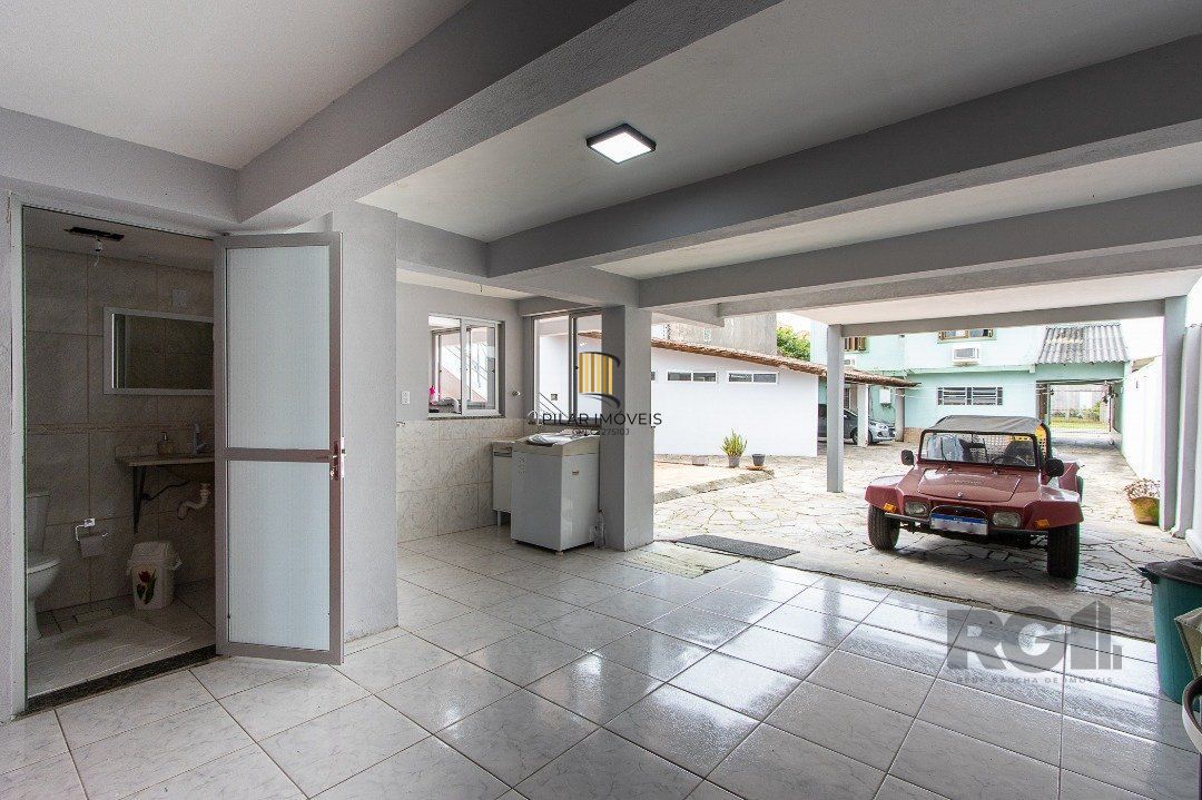 Casa 3 dormitórios no bairro Tristeza
