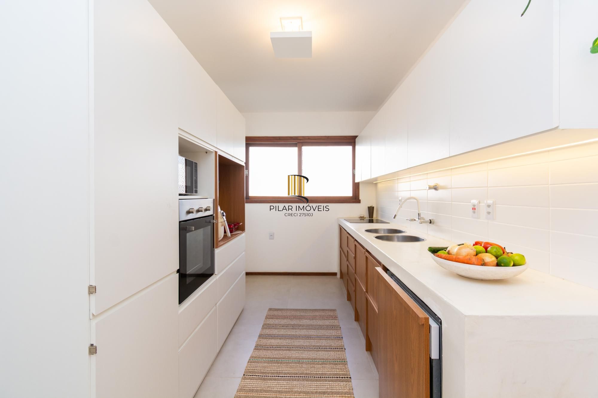 Apartamento com 3 Quartos à venda, 122m² - Petrópolis