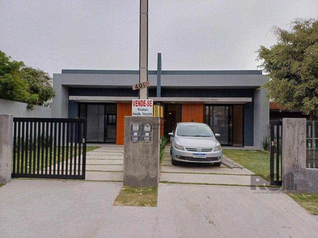 Casa 3 dormitórios no bairro Centro