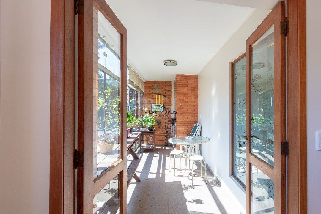 Apartamento para Venda - 139.1m², 3 dormitórios, sendo 1 suites, 2 vagas - Tristeza