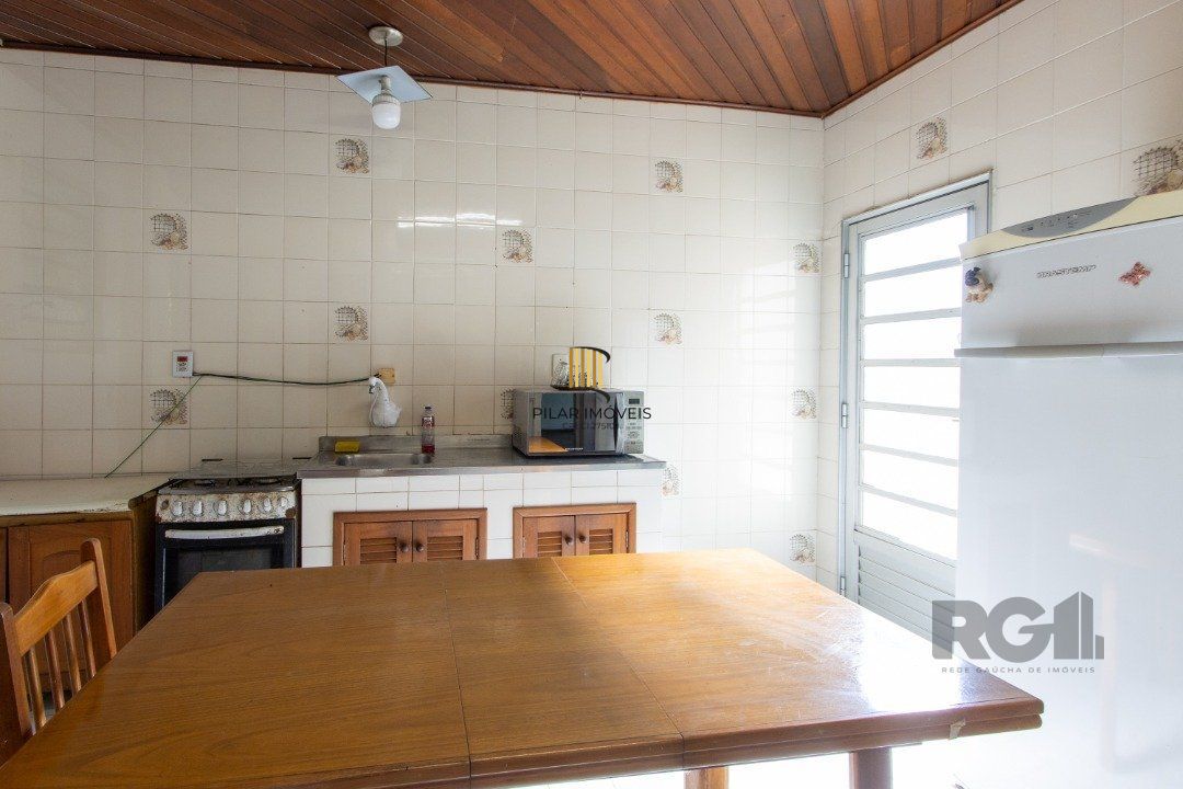 CASA 2 DORMITÓRIOS  NO SANTA TEREZA