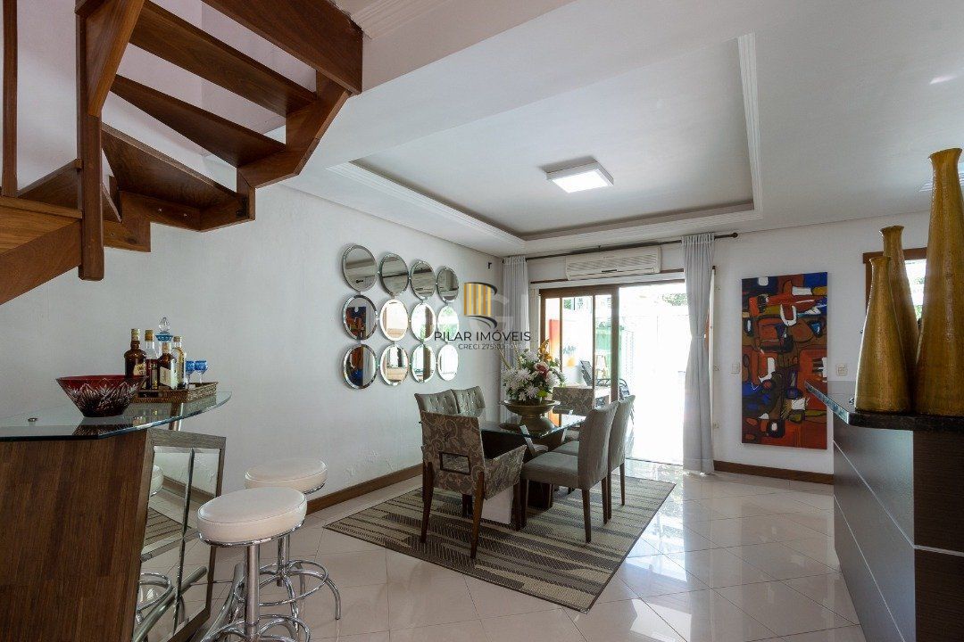 Casa para Locação/Aluguel - 222.26m², 3 dormitórios, sendo 1 suites, 3 vagas - Ipanema