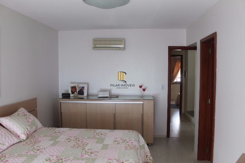 Casa para Venda - 290.67m², 4 dormitórios, sendo 1 suites, 4 vagas - Camaquã