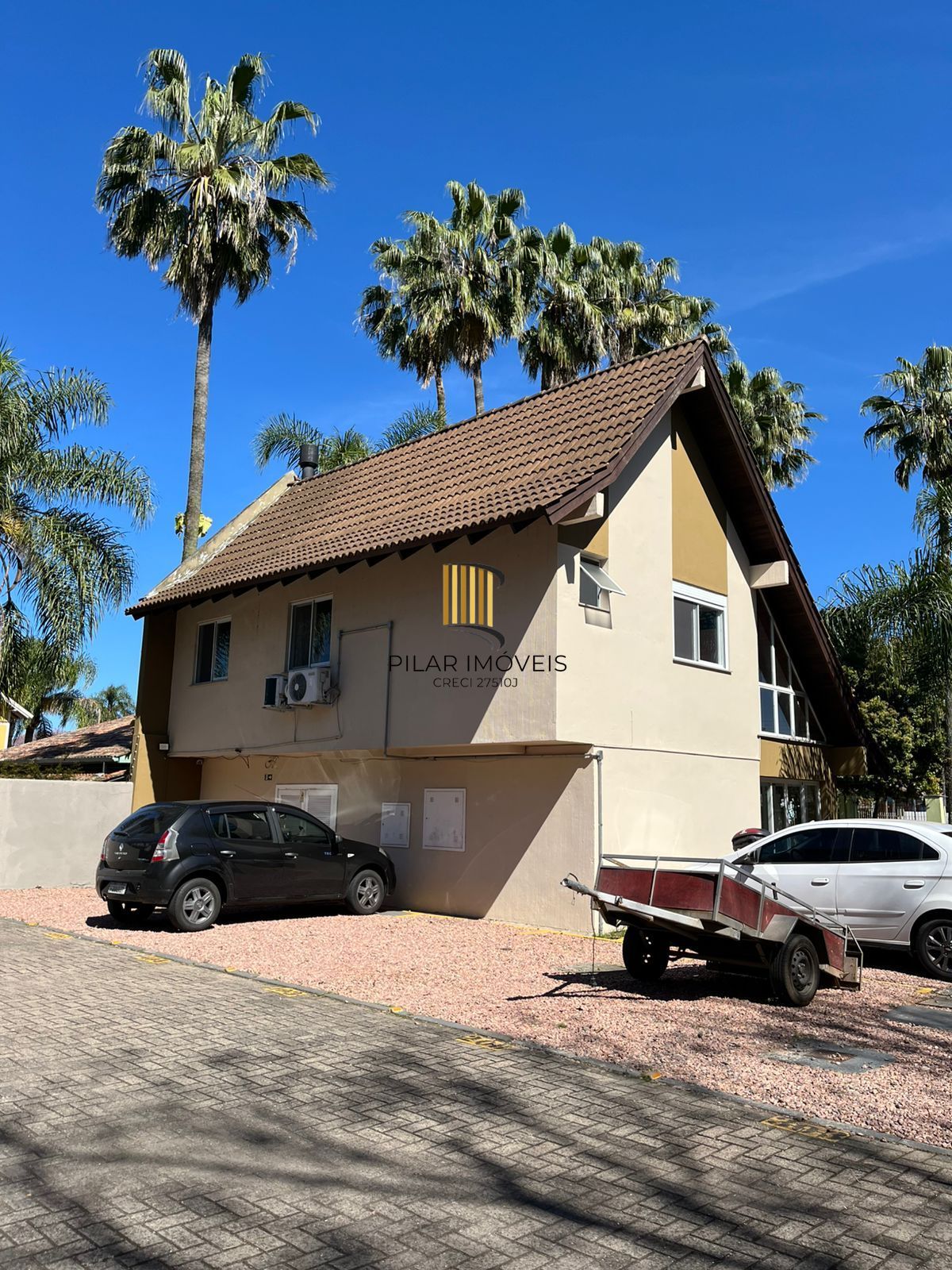 Apartamento térreo 2 dormitórios mobiliado I Bairro Ipanema