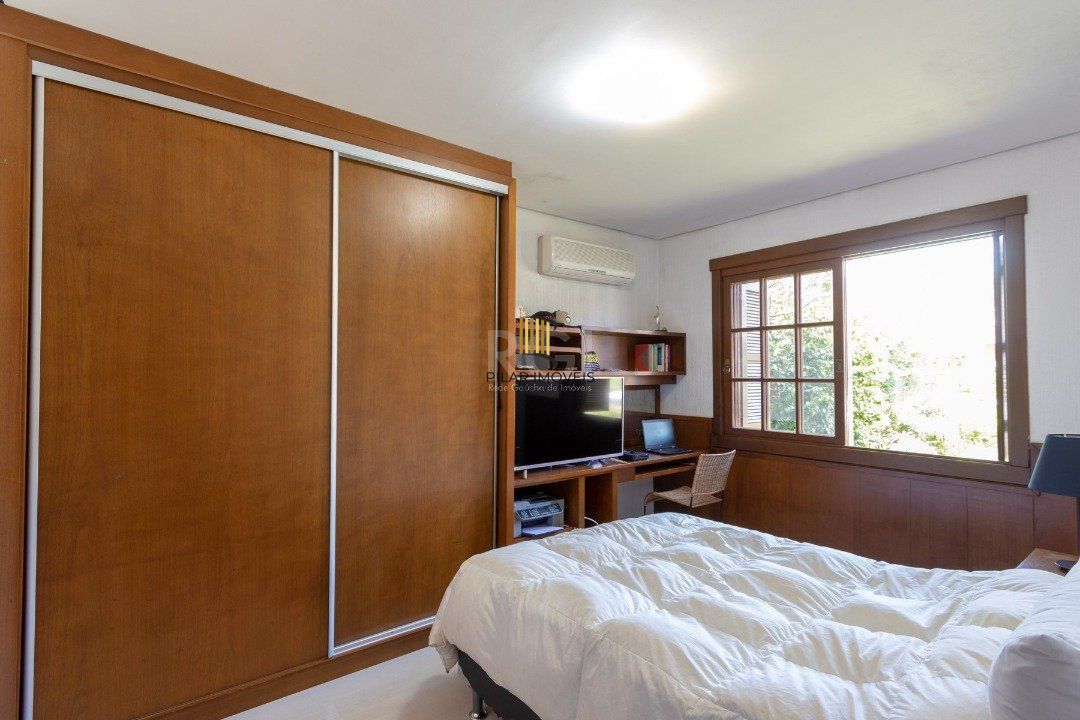 Casa Condominio para Venda - 352.91m², 4 dormitórios, sendo 4 suites, 4 vagas - Terra Ville