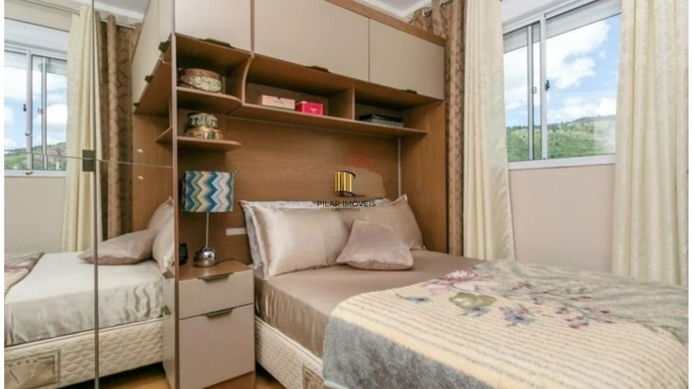 Apartamento com 2 quartos na Protásio Alves