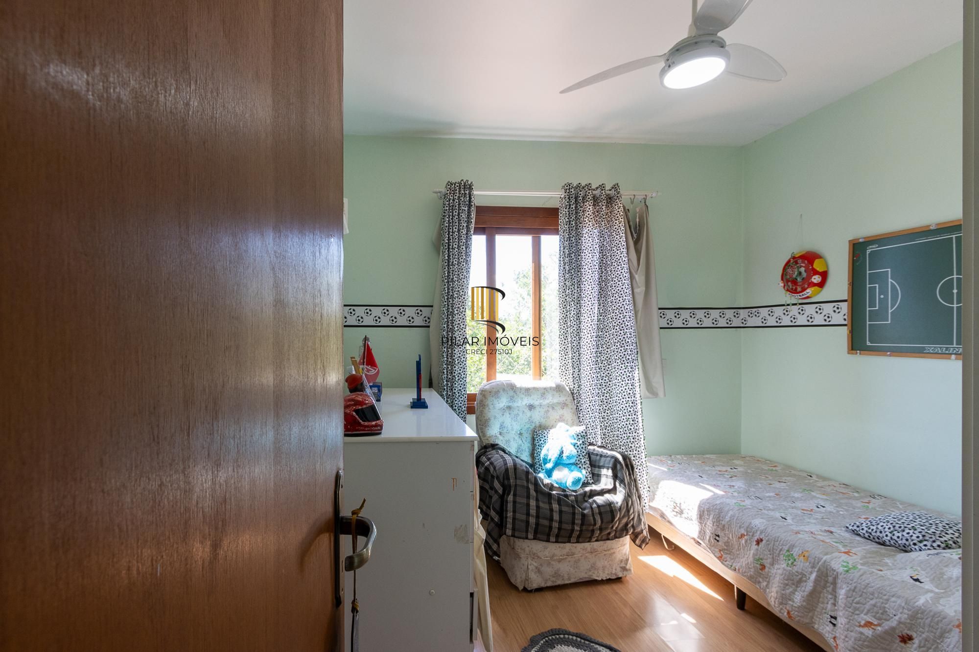 **Imóvel Espetacular em Condomínio Fechado em Ipanema, Porto Alegre**