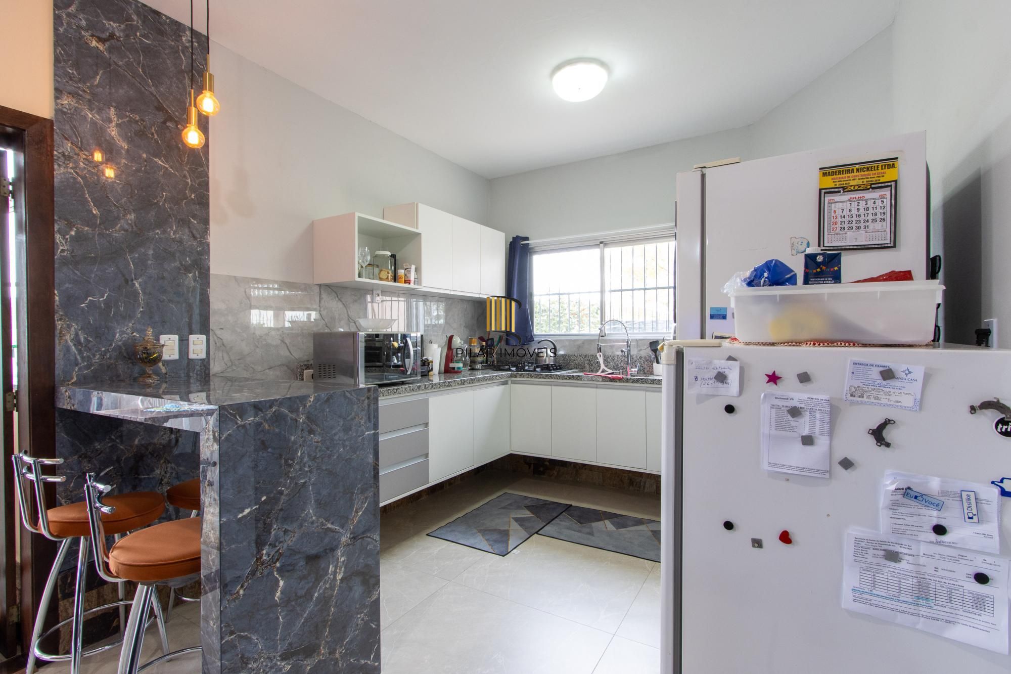 Casa 3 dormitórios no bairro Vila Nova