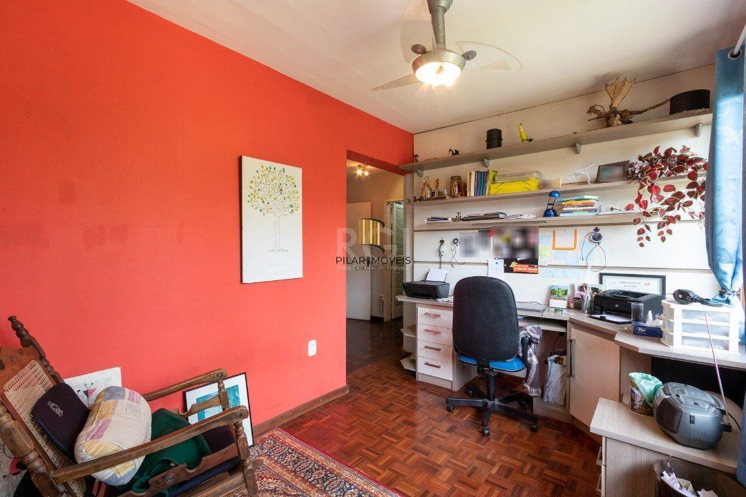 Casa para Venda - 435m², 4 dormitórios, sendo 4 suites, 4 vagas - Cristal