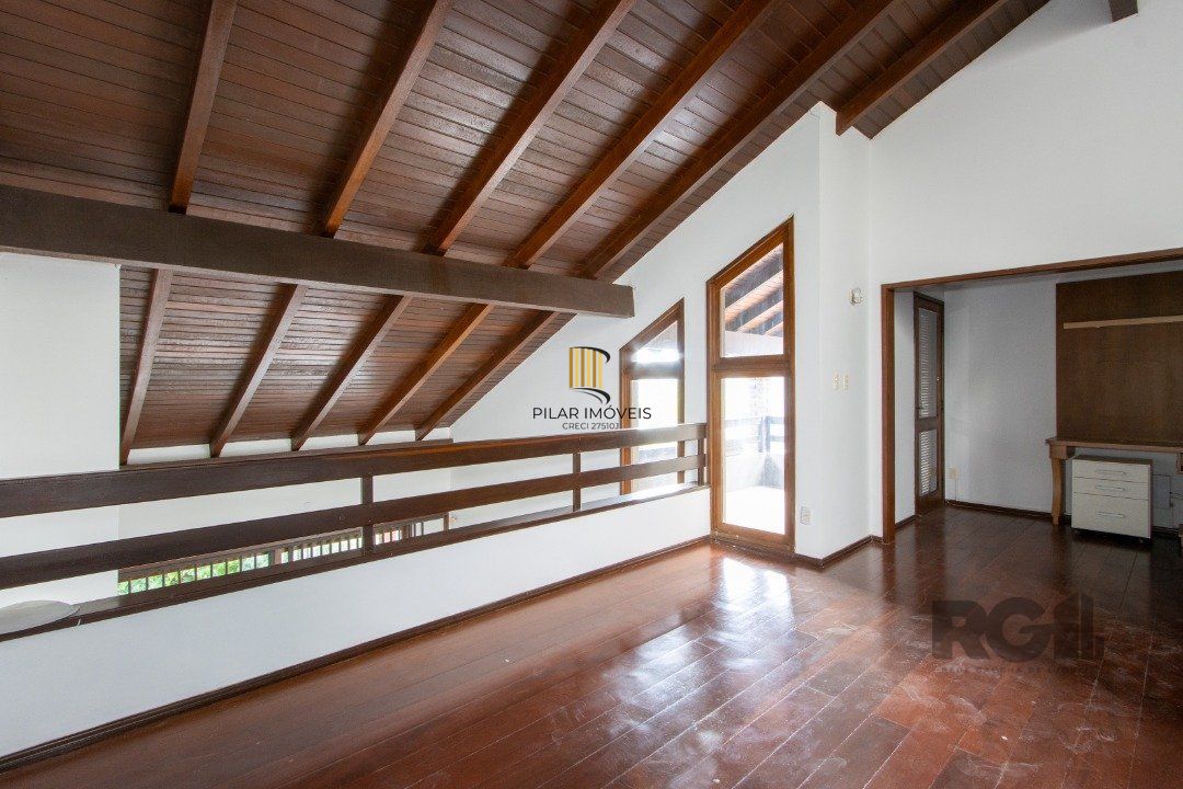 Casa de 3 dormitórios no Jardim Isabel com vista para o Guaíba.