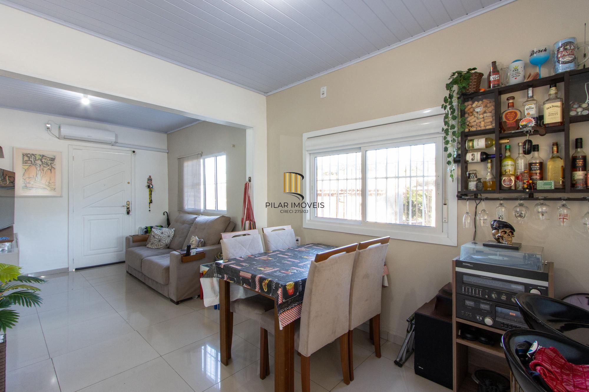 Casa para Venda - 134.06m², 3 dormitórios, 5 vagas - Vila Nova