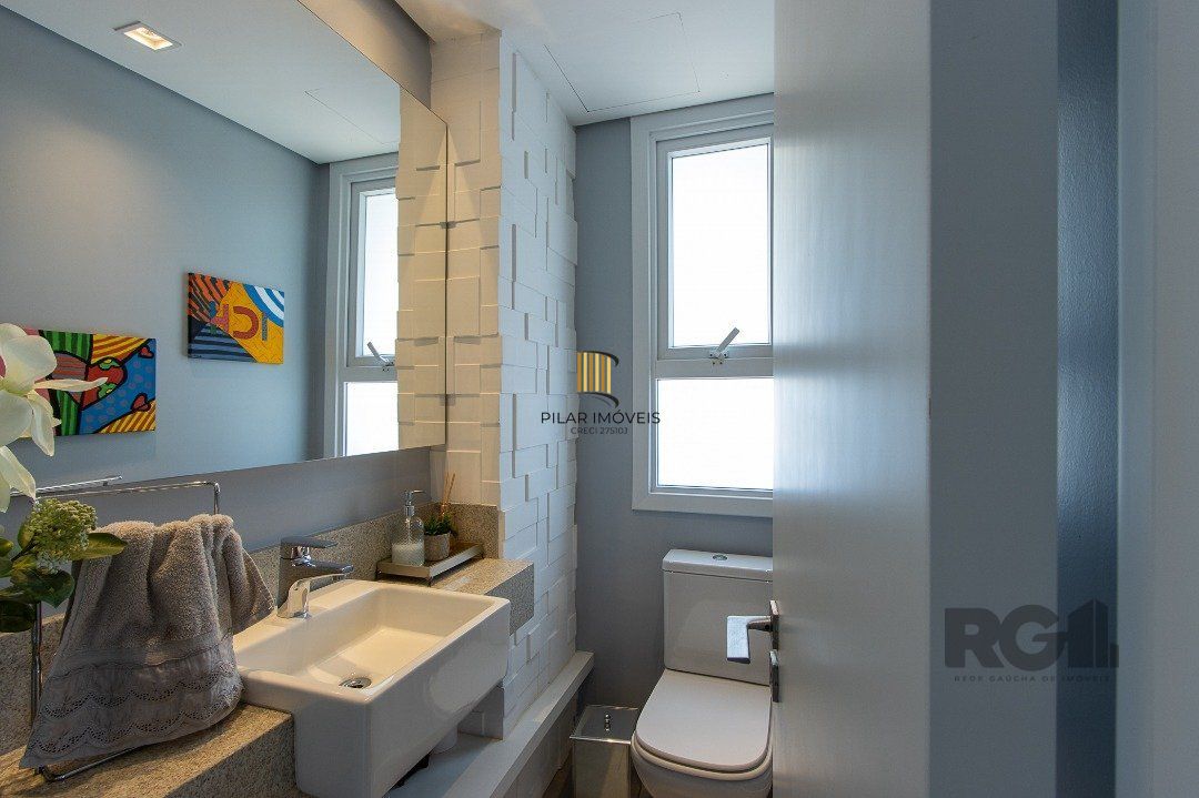 Apartamento 3 dormitórios no bairro Menino Deus