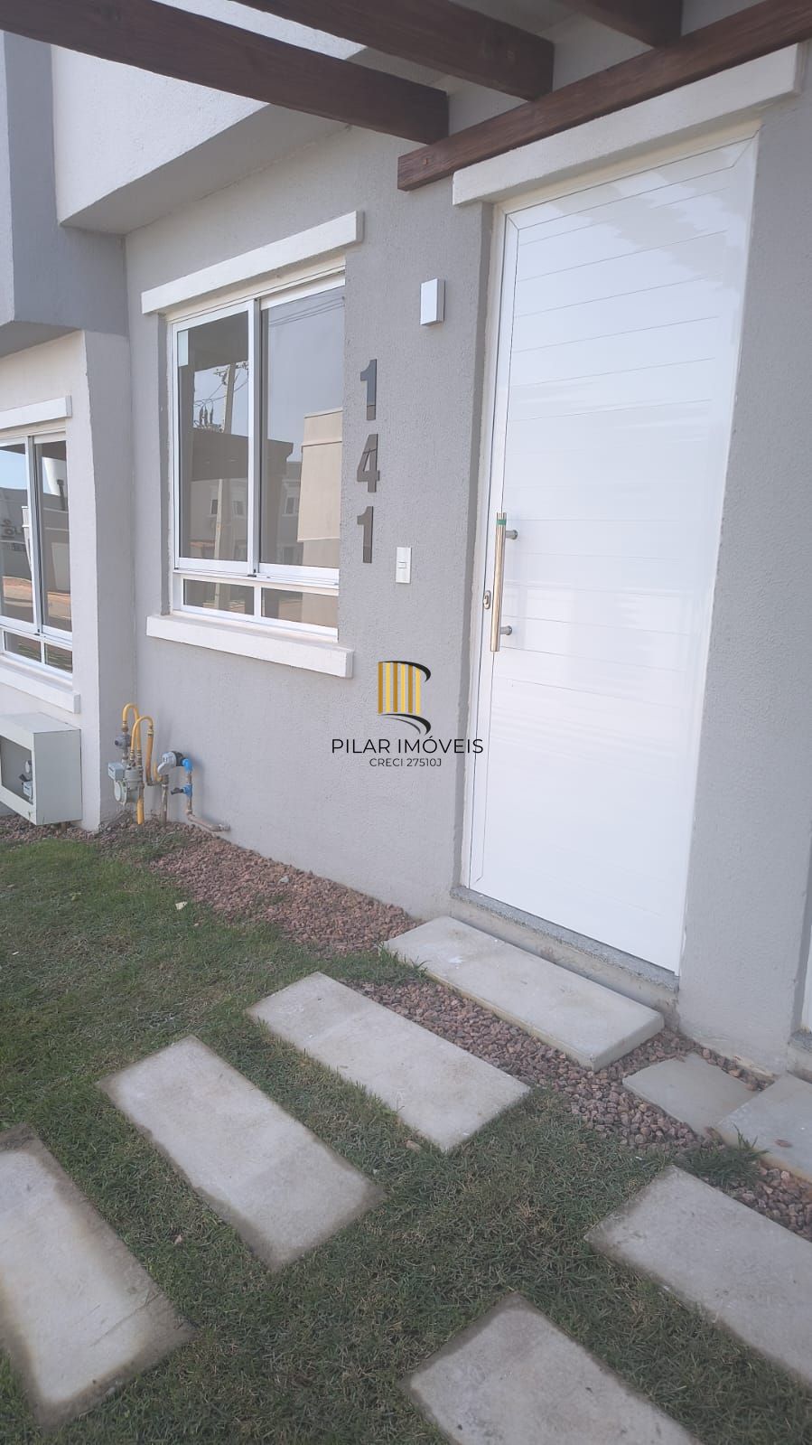 CASA EM CONDOMINIO FECHADO PARA VENDER  NO BAIRRO CAMPO NOVO - 02 QUARTOS - 01 VAGA - Pilar Imóveis