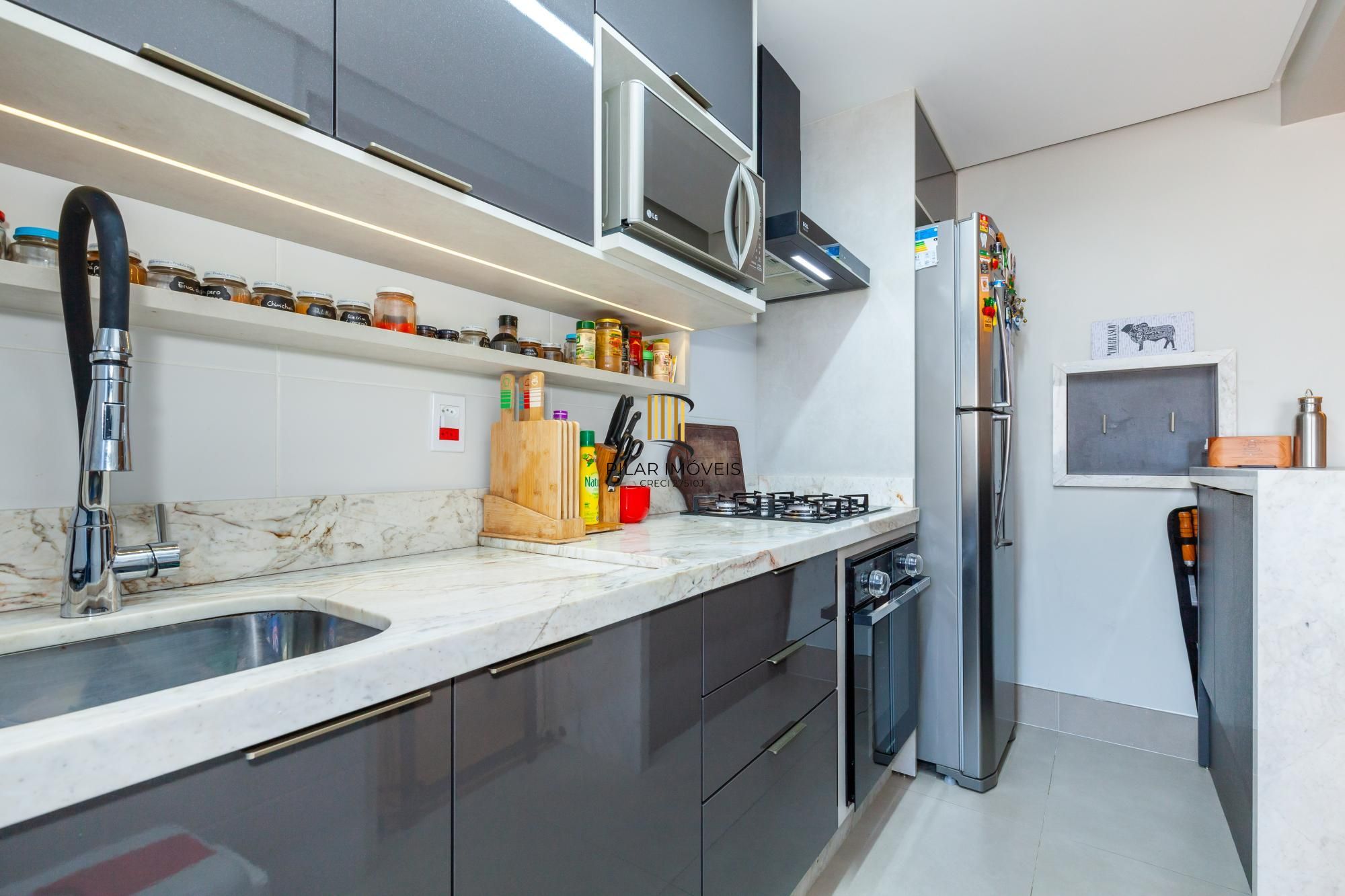Apartamento 2 dormitórios no bairro Bela Vista