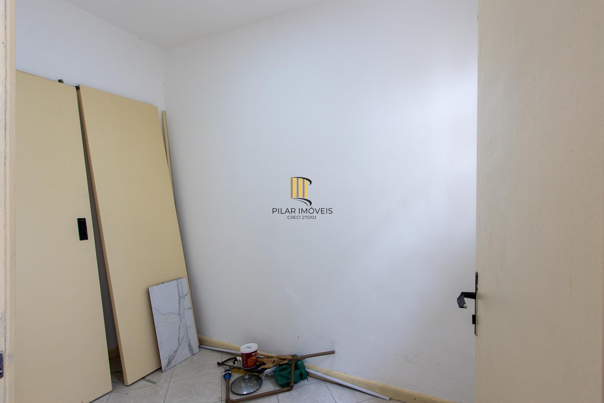 Casa em condomínio, 3 dormitórios (1 suite) 2 vagas - Jardim Isabel