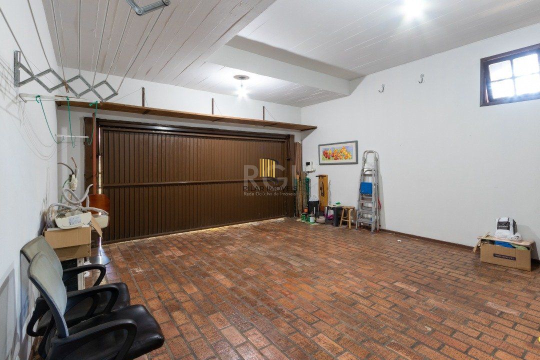 Casa para Venda - 357.28m², 4 dormitórios, sendo 1 suites, 4 vagas - Jardim Isabel