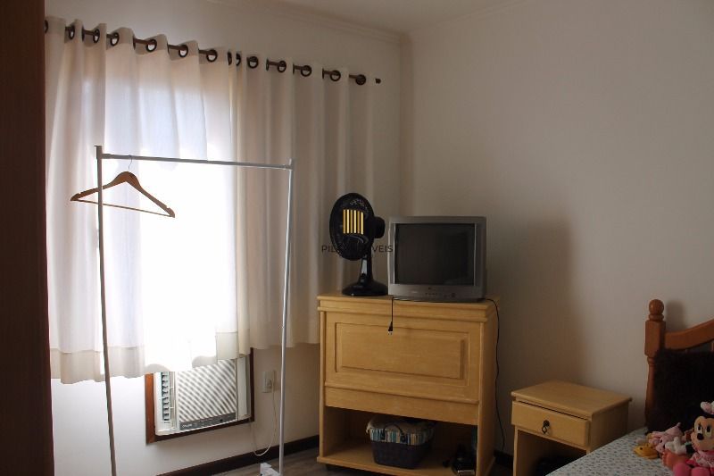 Casa Condominio para Venda - 168.39m², 3 dormitórios, sendo 1 suites, 4 vagas - Tristeza